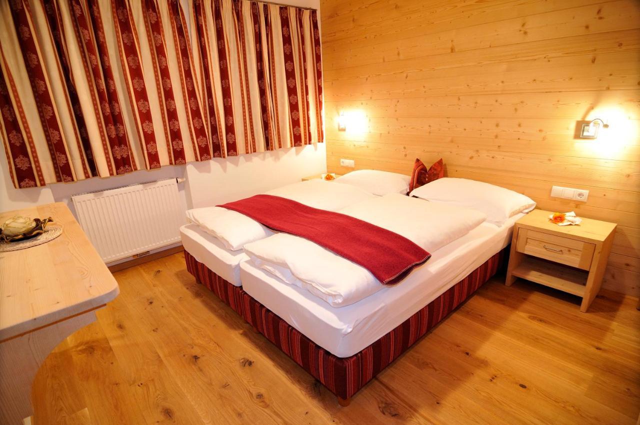 Chalet Regina Selva di Val Gardena Exterior photo